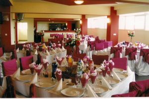 Decizie la Guvern – restaurantele vor fi deschise în 3 etape