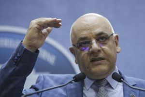 ARAFAT – Un val doi ar putea să lovească România în toamnă şi ar putea să se suprapună peste gripa sezonieră