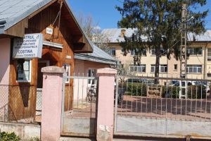 71 de angajaţi de la centrele de recuperare Sasca Mică şi Costâna, infectaţi cu noul ...