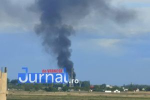 ACUM: Incendiu la un depozit din Focşani | Fumul se vede de la kilometri depărtare