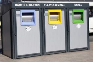 Ploiestiul fara primar/ Consiliul Judetean a cumparat module pentru colectarea selectiva a deseurilor. Dobre doarme