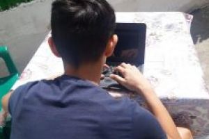 Salvaţi Copiii solicită autorităţilor decidente restabilirea dreptului la educaţie pentru toţi copiii: E nevoie de intervenţie rapidă pentru copiii excluşi din educaţia online