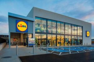 Se pregăteşte construcţia a două noi magazine Lidl în Botoşani. Proprietarii terenurilor au demarat procedurile de autorizare