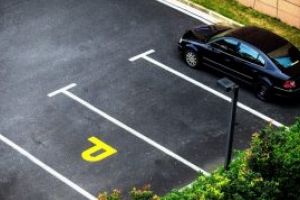 Teren din Baia Mare, declarat ca fiind de interes public local în vederea realizării de parcări în zona străzii Gheorghe Bilaşcu