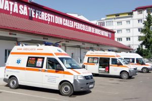 Condiţii mai bune pentru salvatori: sediul Serviciului de Ambulanţă Rădăuţi, renovat cu ...