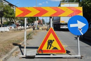 Sensul de ieşire din Oradea prin Calea Aradului se închide pentru lucrări de asfaltare. Traficul pe „Moşoiu”, suspendat până în iunie