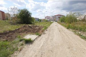 Constanta. Continua amenajarea carosabilului pe strazile din cartierul Compozitorilor 