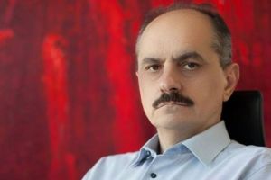 Medicul Virgil Păunescu, şeful OncoGen, susţine că şi-a administrat singur un vaccin anti-Covid, la care lucrează alături de alţi specialişti
