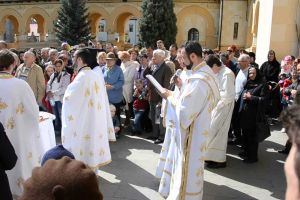 Redeschiderea bisericilor după 15 mai: Ce reguli vor trebui respectate de credincioşi
