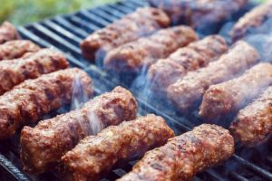 Rugă cu mici livraţi la domiciliu, în localitatea timişeană Cerneteaz
