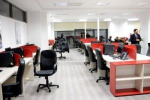 PROPUNERE. Cum se va lucra în birourile deschise după 14 mai