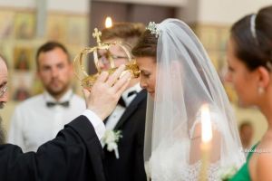Câte persoane ar putea participa la cununii, botezuri şi înmormântări, după 15 mai