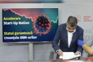 Video-Marcel Ciolacu a căzut, în timpul unei conferinţe de presă! La aceasta ora un echipaj SMURD este la sediul PSD, pentru a acorda ingrijiri medicale