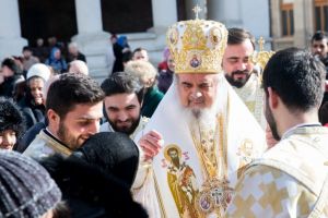 Patriarhul Daniel: Sa ne ajute Bunul Dumnezeu sa transforme aceasta perioada de insingurare si neliniste intr-o perioada de speranta“     