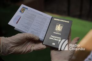 Combaterea pandemiei de COVID-19: Pasapoarte diplomatice pentru cadrele medicale din Romania, aflate in Republica Moldova (galerie foto)