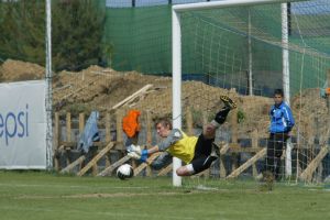 Ziua in care Arpad Tordai, la numai 15 ani, a aparat trei lovituri de pedeapsa, iar FC Viitorul a invins Dinamo si a mers in semifinale (galerie foto + video)