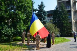 10 Mai, zi de sărbătoare naţională