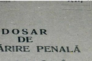 Cercetat după ce şi-a ameninţat soţia cu moartea
