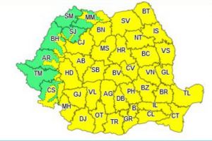 COD GALBEN de PLOI şi VÂNT PUTERNIC în Alba şi alte judeţe din ţară, până marţi seara