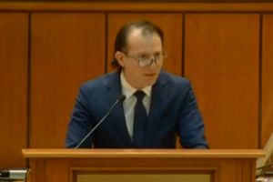 Ministrul de Finanţe, către PSD-işti: „Sunteţi nişte ţepari. Nişte criminali!” (VIDEO)