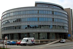 Flagrant de 50.000 de euro la Romgaz – Pentru cine erau banii