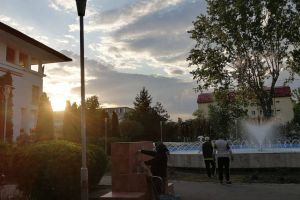 Se redeschid parcurile şi florăriile din Timişoara. Cu locurile de joacă încă nu s-a decis