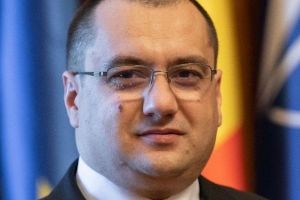 Preotul suspendat Cristian Terheş, ajuns europarlamentar, şi-a dat demisia din PSD şi a 