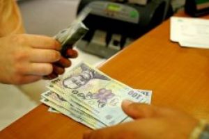 Câştigul salarial mediu nominal net a fost de 3.294 lei în luna martie, în creştere cu 2,9% (92 de lei) faţă de luna precedentă
