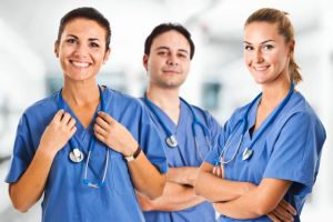 Salvează vieţi, cot la cot cu medicii –  Ziua Internaţională a Asistenţilor Medicali sărbatorită şi la Sibiu