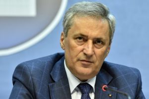 Marcel Vela îşi explică declaraţia: „Era vorba de unul fără mască, infectat”