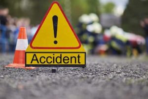 Accident între localitatea Jucu Herghelie şi Cluj-Napoca.  Un bărbat de 76  de ani a intrat cu maşina într-o coliziune cu alt autoturism pe DN1.