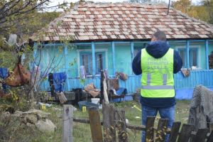 O femeie s-a sinucis, fiind îngrijorată că fiica ei asistentă are Covid-19