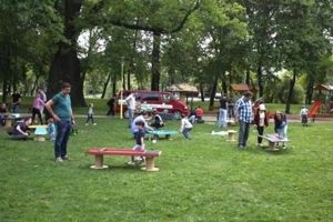 S-au deschis parcurile, locurile de joacă şi florăriile din Timişoara înainte ca România să iasă din starea de urgenţă