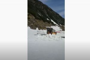 VIDEO: Deszăpezire pe Transfăgărăşan – Când se deschide drumul