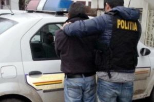 Mureşean de 18 ani reţinut pentru o spargere la un bar