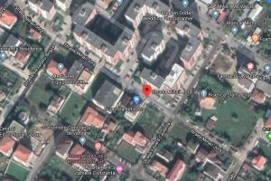 Firma Confort Decent SRL va supraetaja blocul de doua etaje, ridicat pe strada Mihail Jora din Constanta