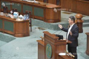 Corlăţean: 4 iunie – declarată Ziua Tratatului de la Trianon; legea – necesară pentru marcarea unei simbolistici naţionale