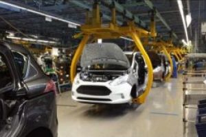 Toate uzinele Ford din Europa vor funcţiona începând de săptămâna viitoare