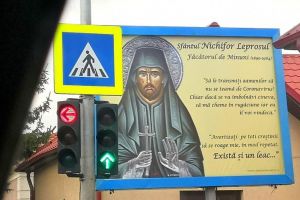 Panou HALUCINANT afişat la Floreşti: Să le transmiteţi oamenilor să nu se teamă de coronavirus!