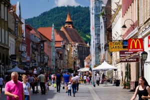 Ultima zi de stare de urgenţă în România. Urmează 3 zile fără restricţii