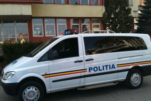NUCET: Percheziţii şi mandate de aducere efectuate de poliţişti