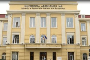 O universitate de Iaşi elimină taxa de înscriere la admiterea din iulie 2020