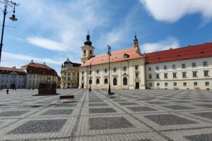 Direcţia de Asistenţă Socială din Sibiu, alături de sibienii aflaţi în situaţie dificilă