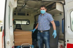 64.000 de măşti chirurgicale pentru judeţul Covasna