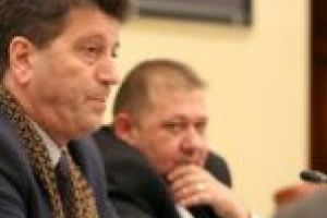 „Nu e nevoie de niciun DNA! Avem suficientă legislaţie care să pedepsească infracţiunile, de la un arac de vie până la camioane şi vagoane de lemne!”