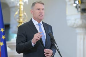 Legea cu masuri privind prevenirea si combaterea efectelor pandemiei de COVID-19, promulgata de Klaus Iohannis 