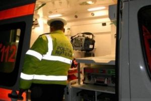 Un şofer beat a intrat cu maşina într-un stâlp, pe bulevardul Dragalina din Timişoara