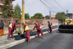 Constanta. Echipele Confort Urban intervin in cartierul Palazu Mare 