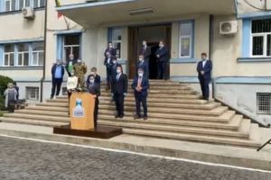 LIVE VIDEO| Contract pentru Armata Română pentru achiziţia de armament şi munitie de la fabricile din Cugir