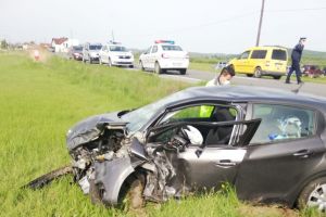 Accident pe Valea Bârgăului. Un şofer a fost rănit